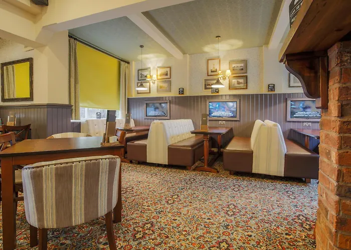 Fairway Inn